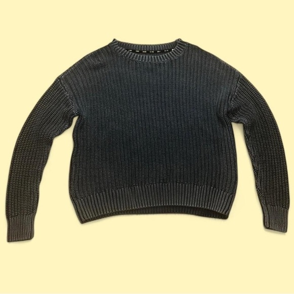 Love Pink Forenza Crew Neck Sweater - Picture 2 of 5